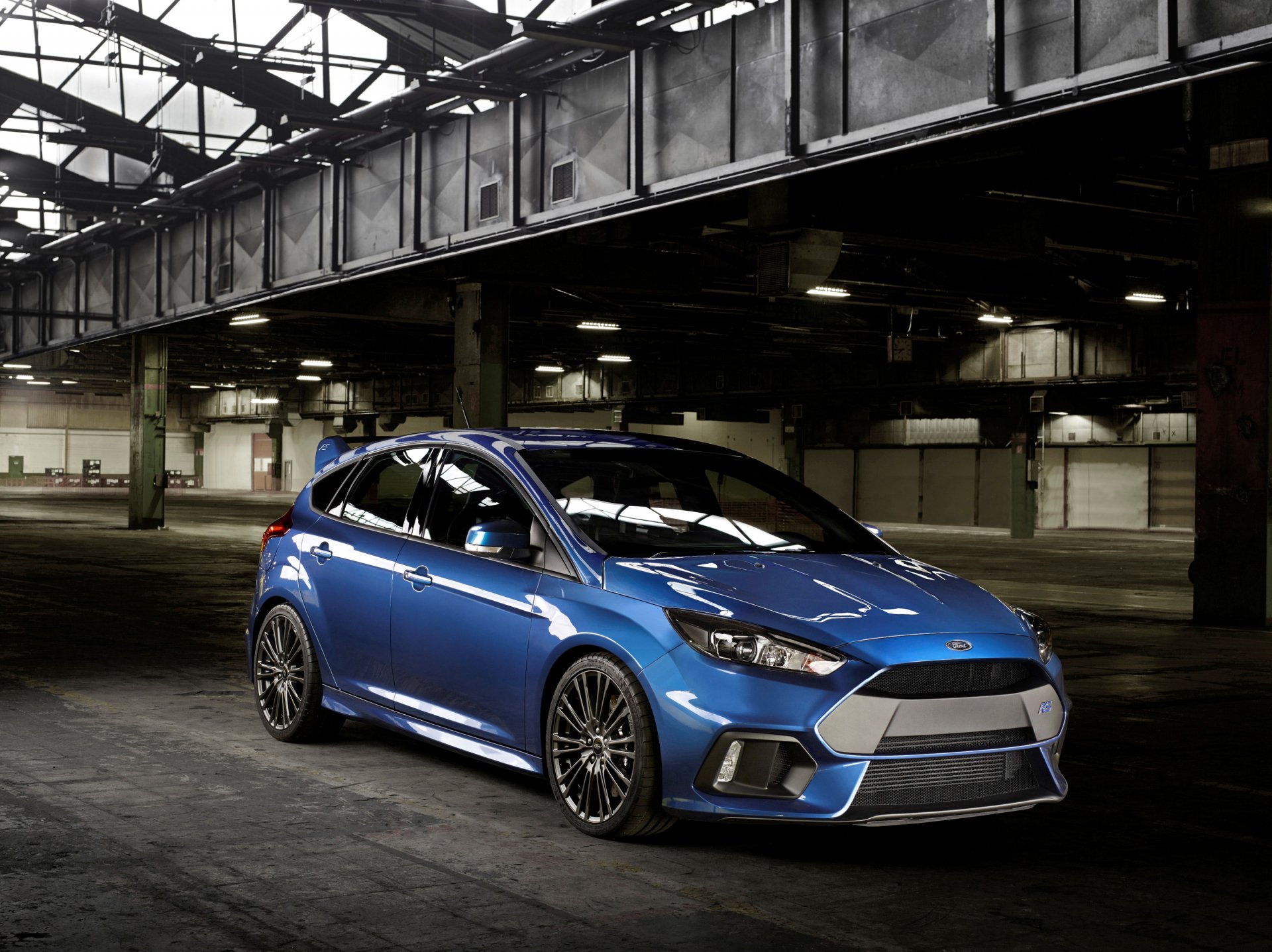 ford 2015 focus rs blu metallico auto foto