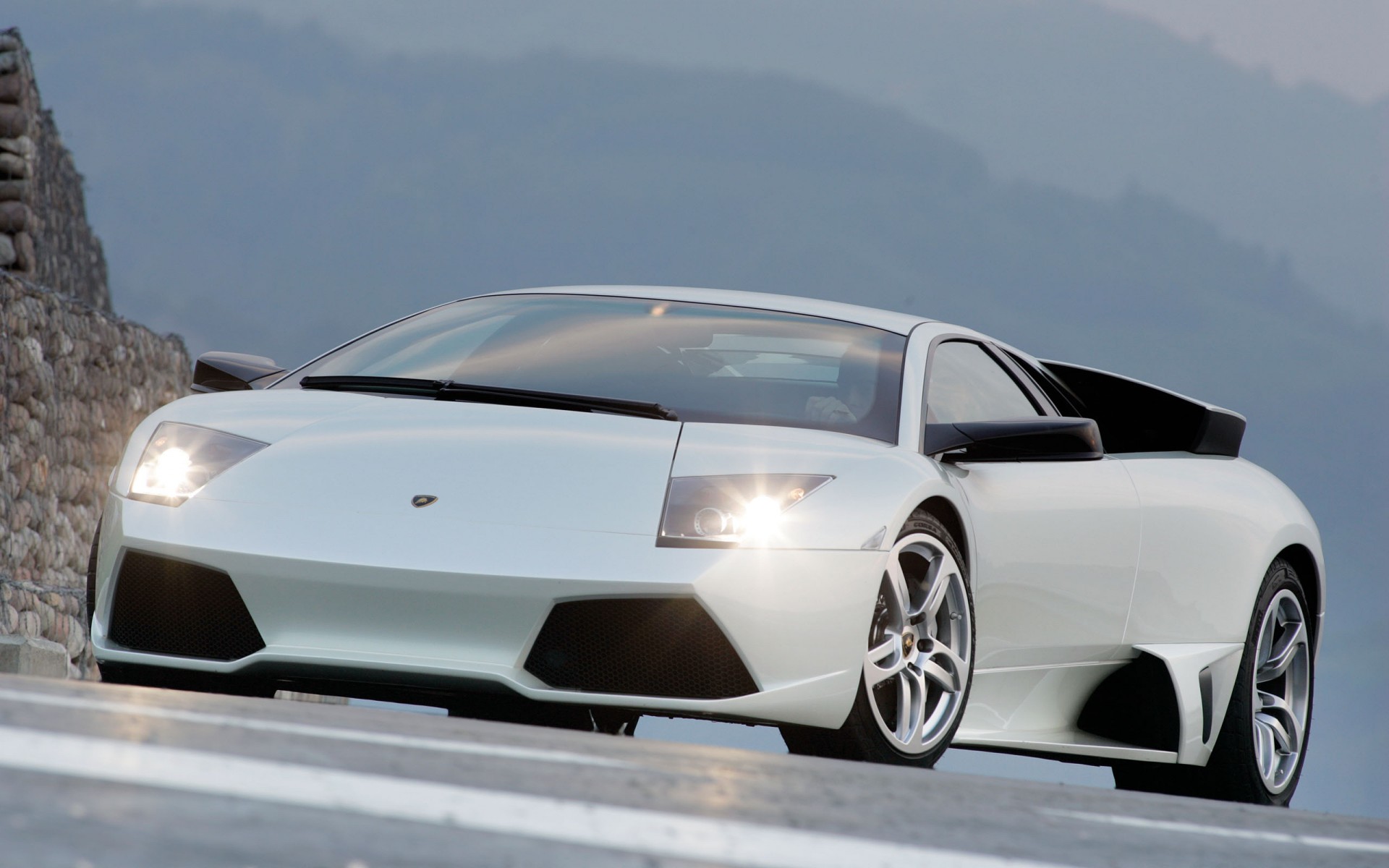 amborghini murcielago light white