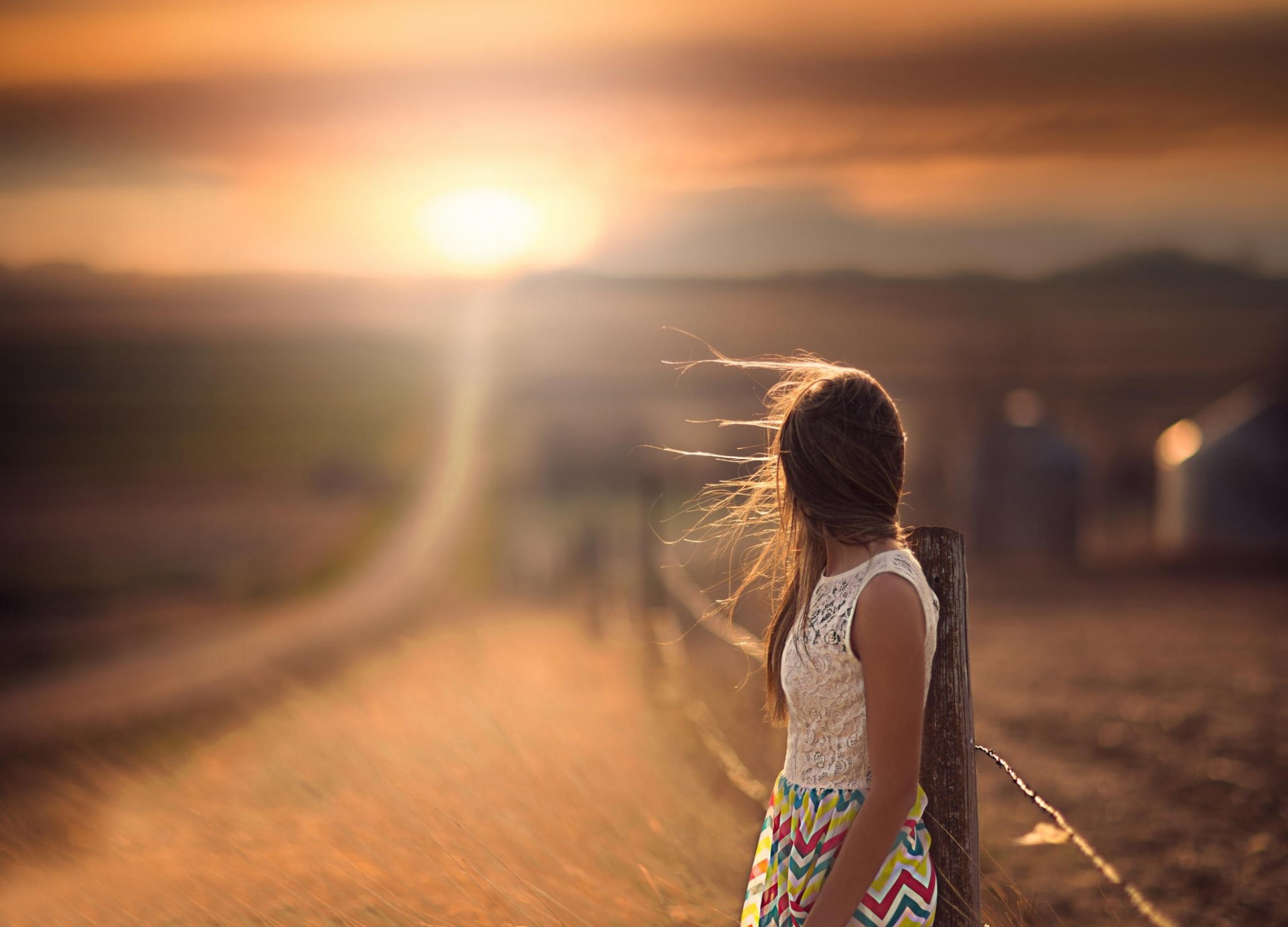 bokeh strada ragazza spazio