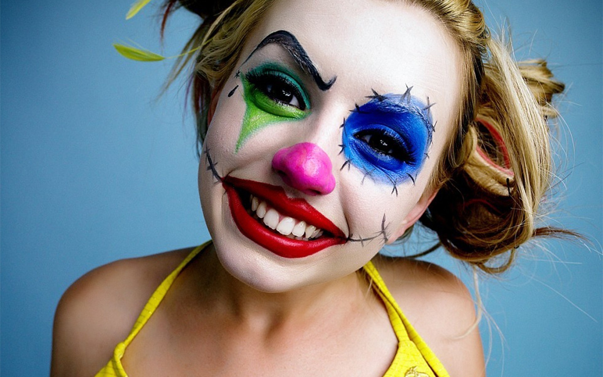 lexi belle playmate fun girl clown