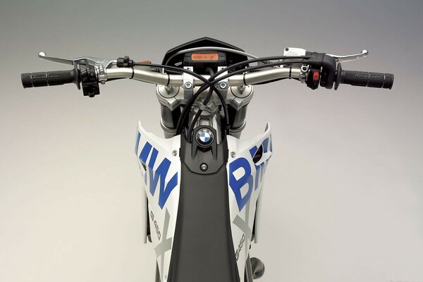 Ein Motocross-Motorrad. Neuer BMW 450 x