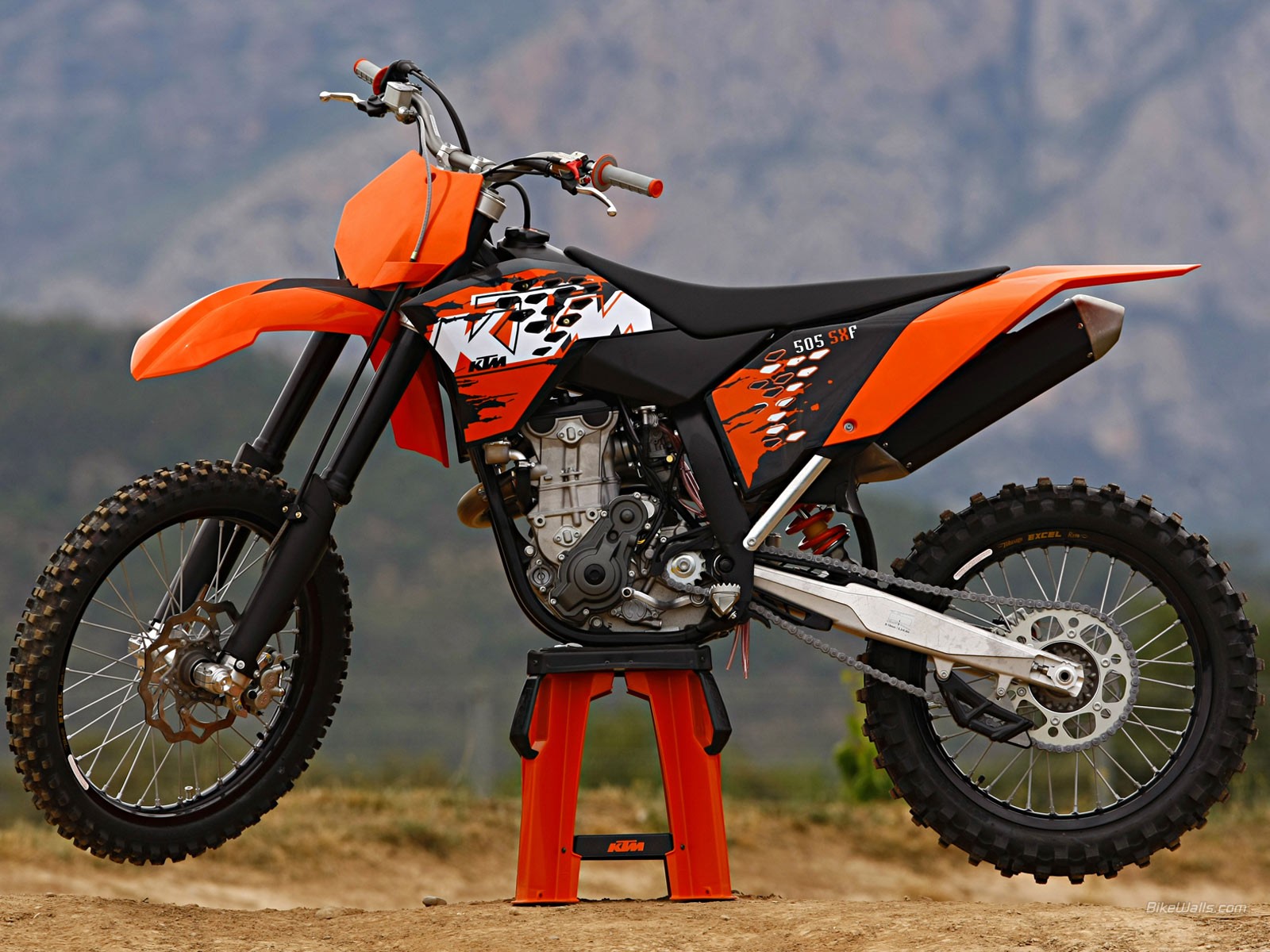 ktm 505_sx-e cruz