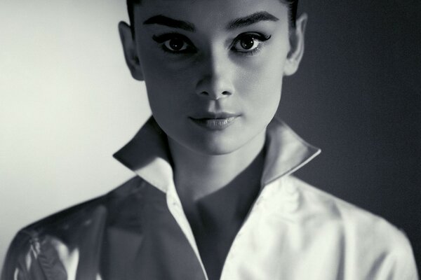 Black and white photo of actress Audrey Hepburn