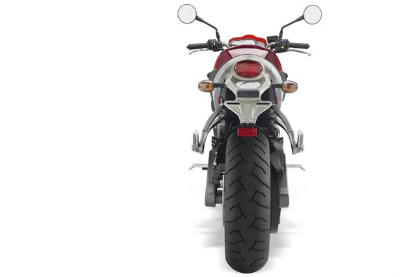 Czarno-czerwony buell 1125cr na białym tle. Widok Z Tyłu