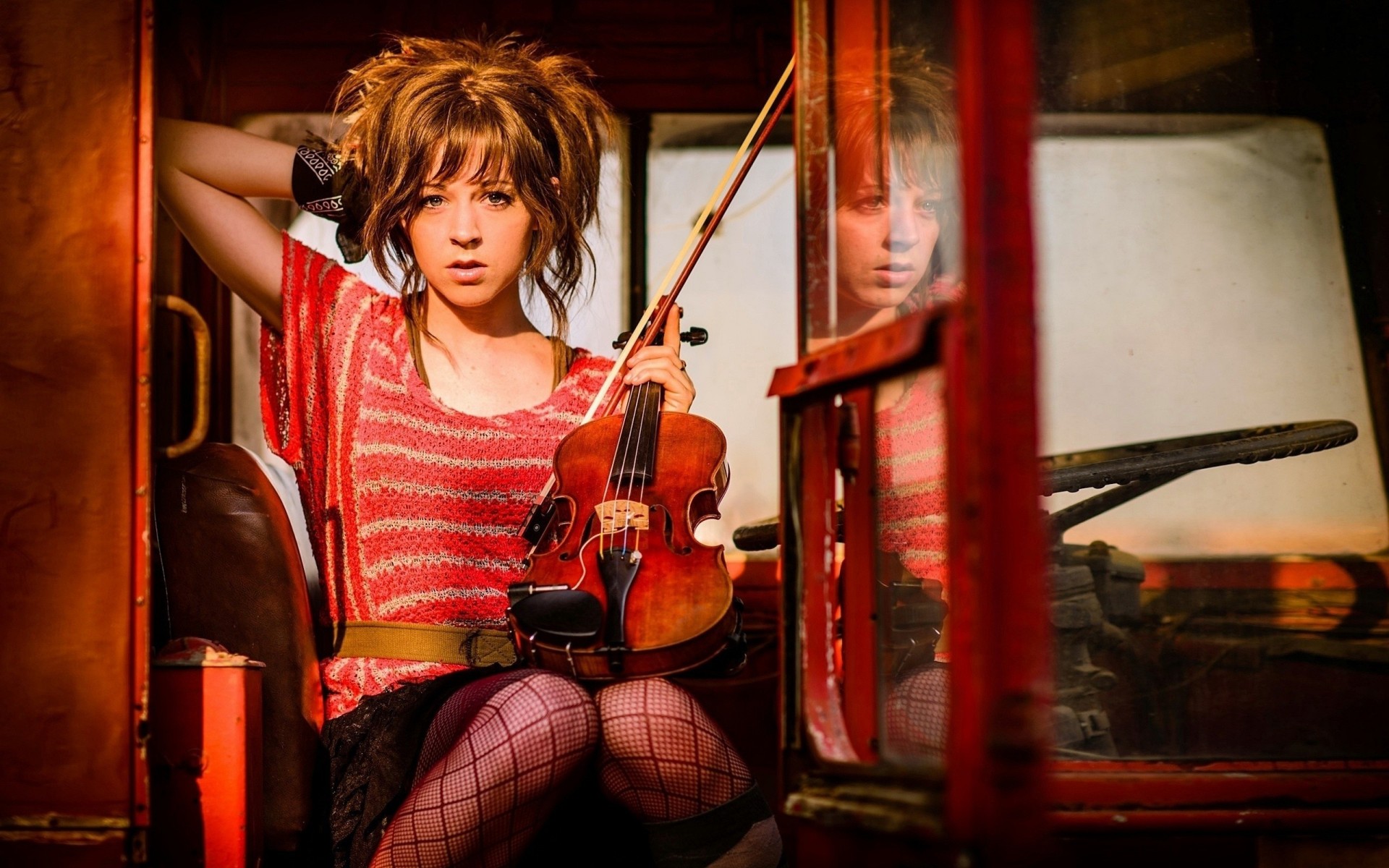 lindsey stirling women