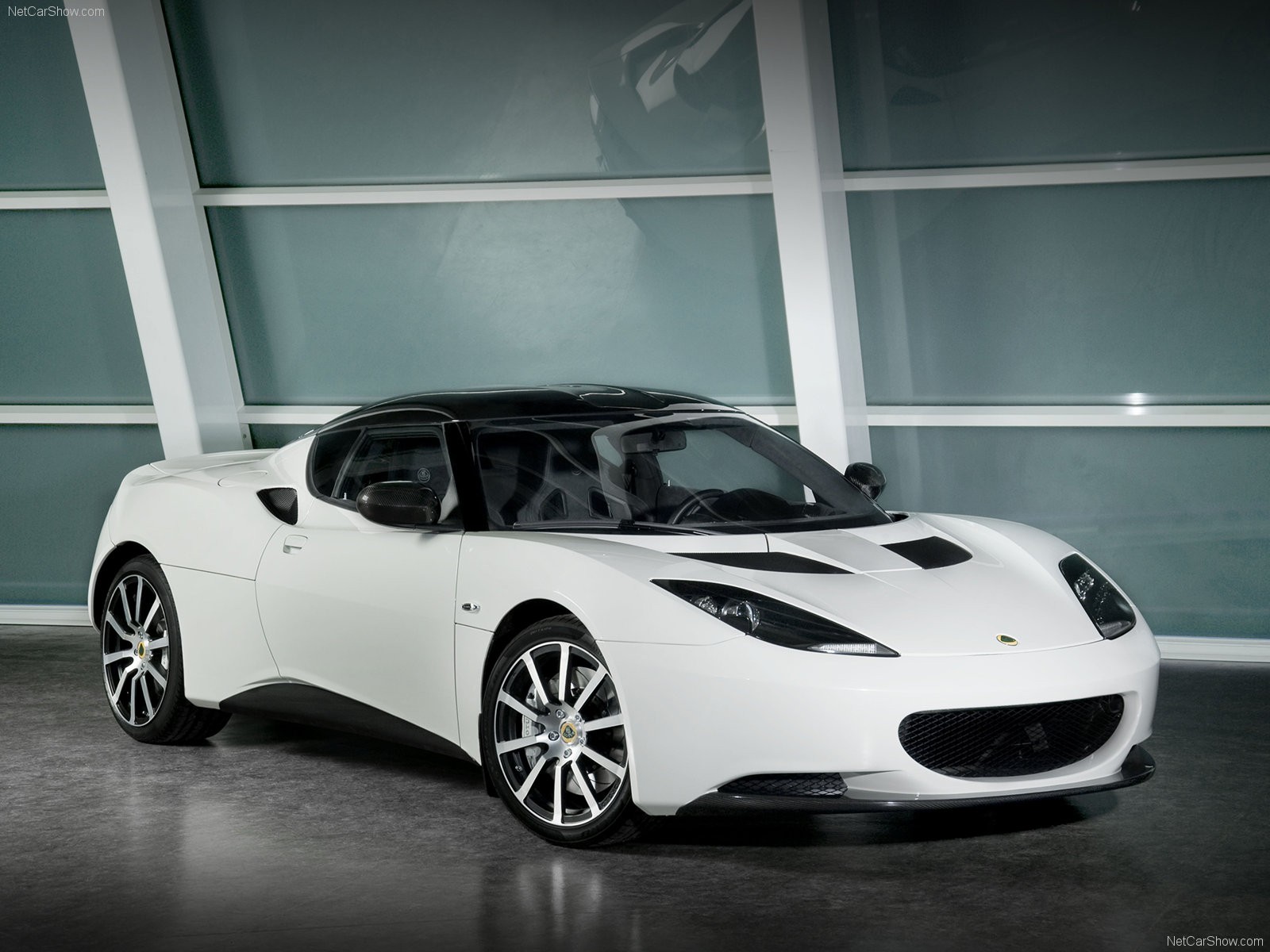 lotus evora carbone concept