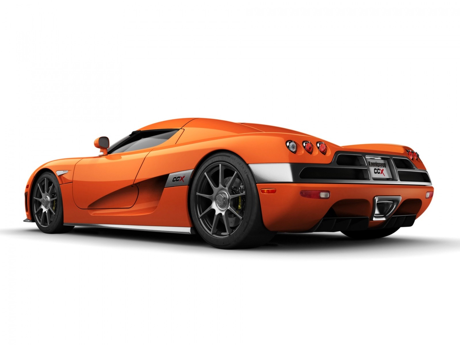 koenigsegg auto sport arancione