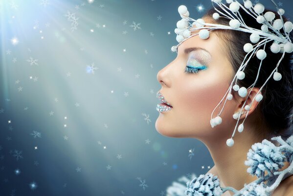 New Year s makeup , snowflakes on eyelashes