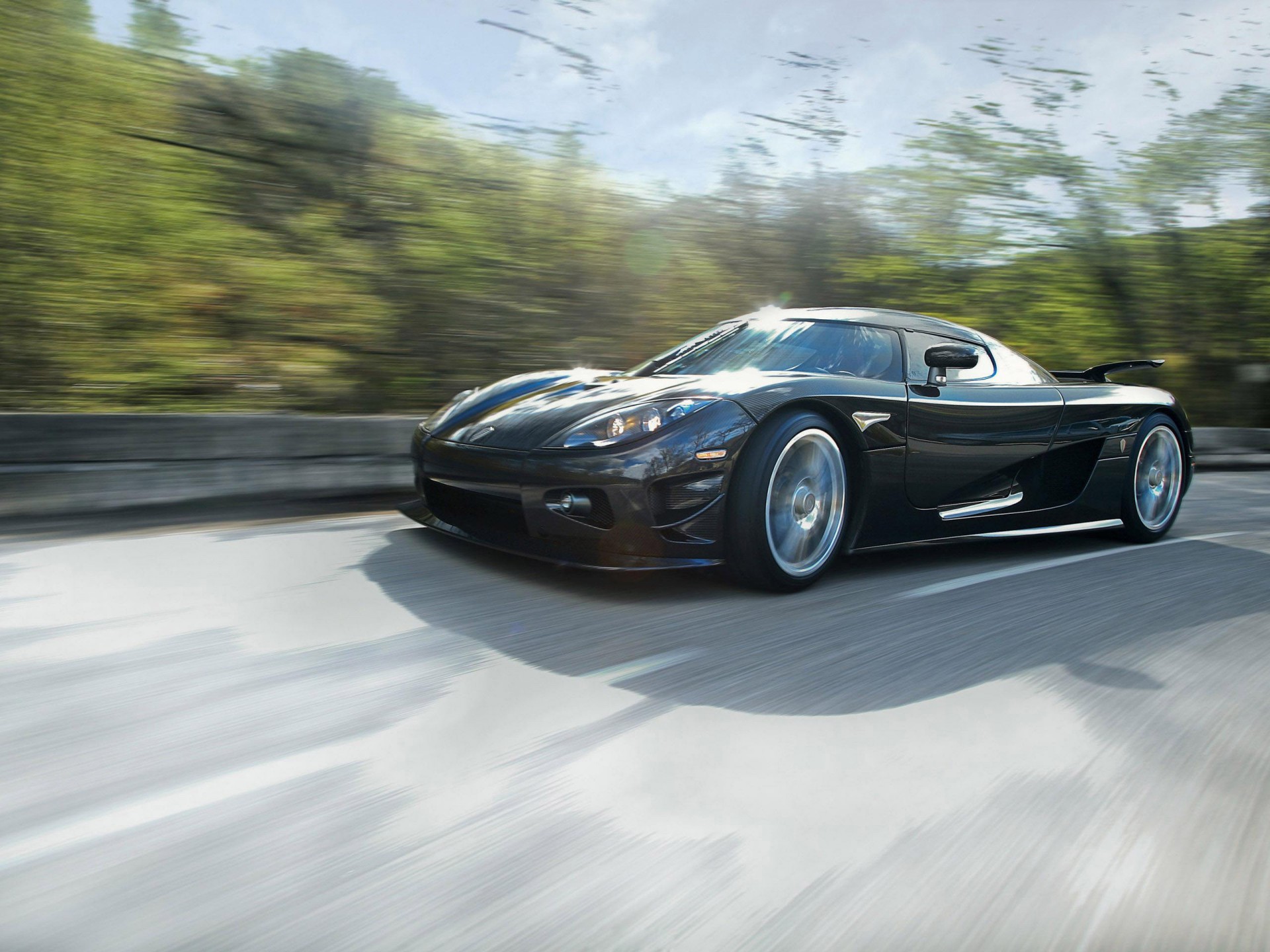 koenigsegg speed sun road