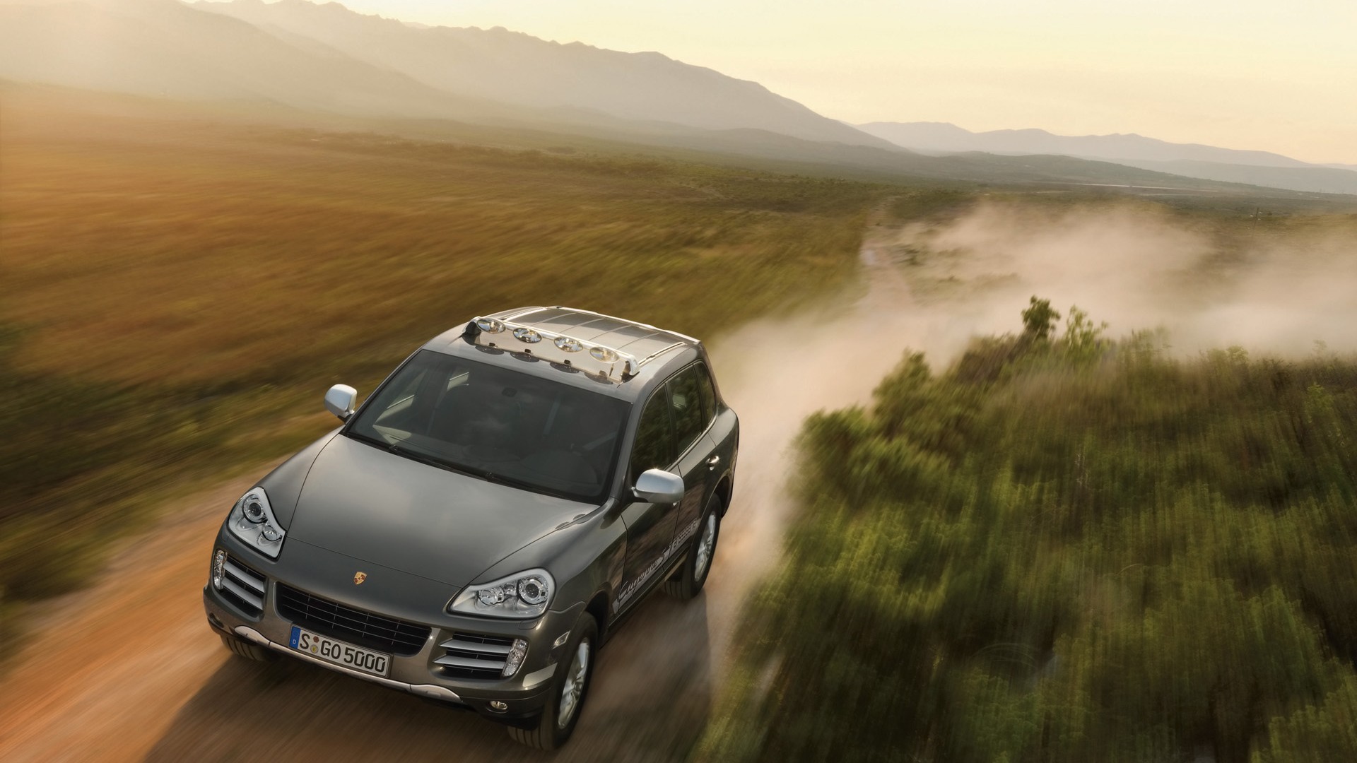 maschine porsche cayenne wüste