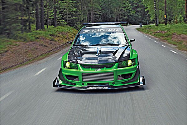 Mitsubishi evo 9 auto tuning sport