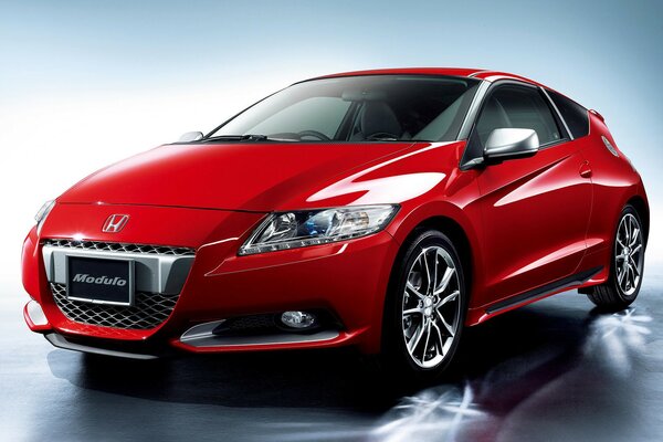 Photo de voiture rouge Honda cr-z