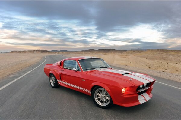 Voiture classique Shelby JT 500 ciar