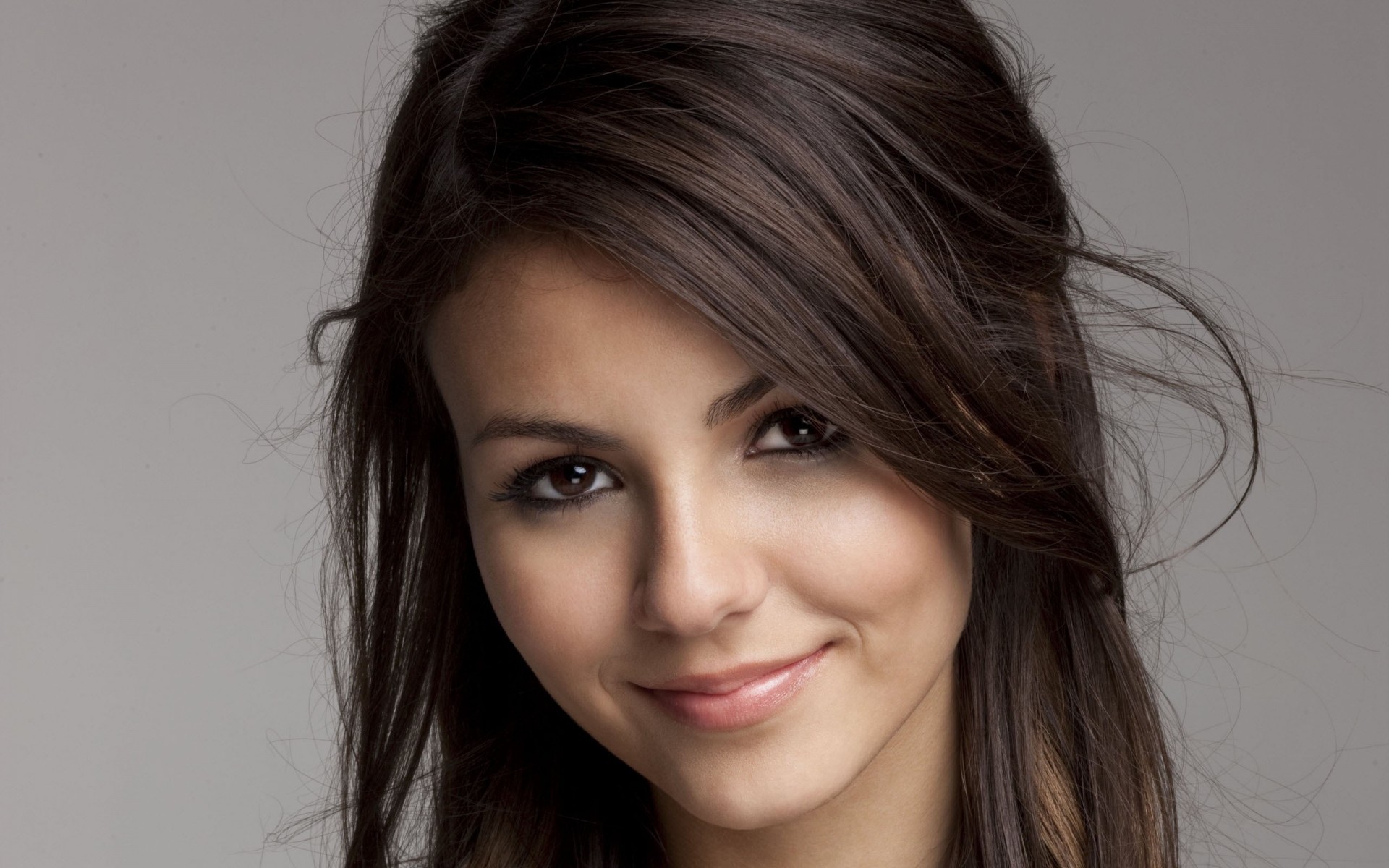 brunette victoria justice hair