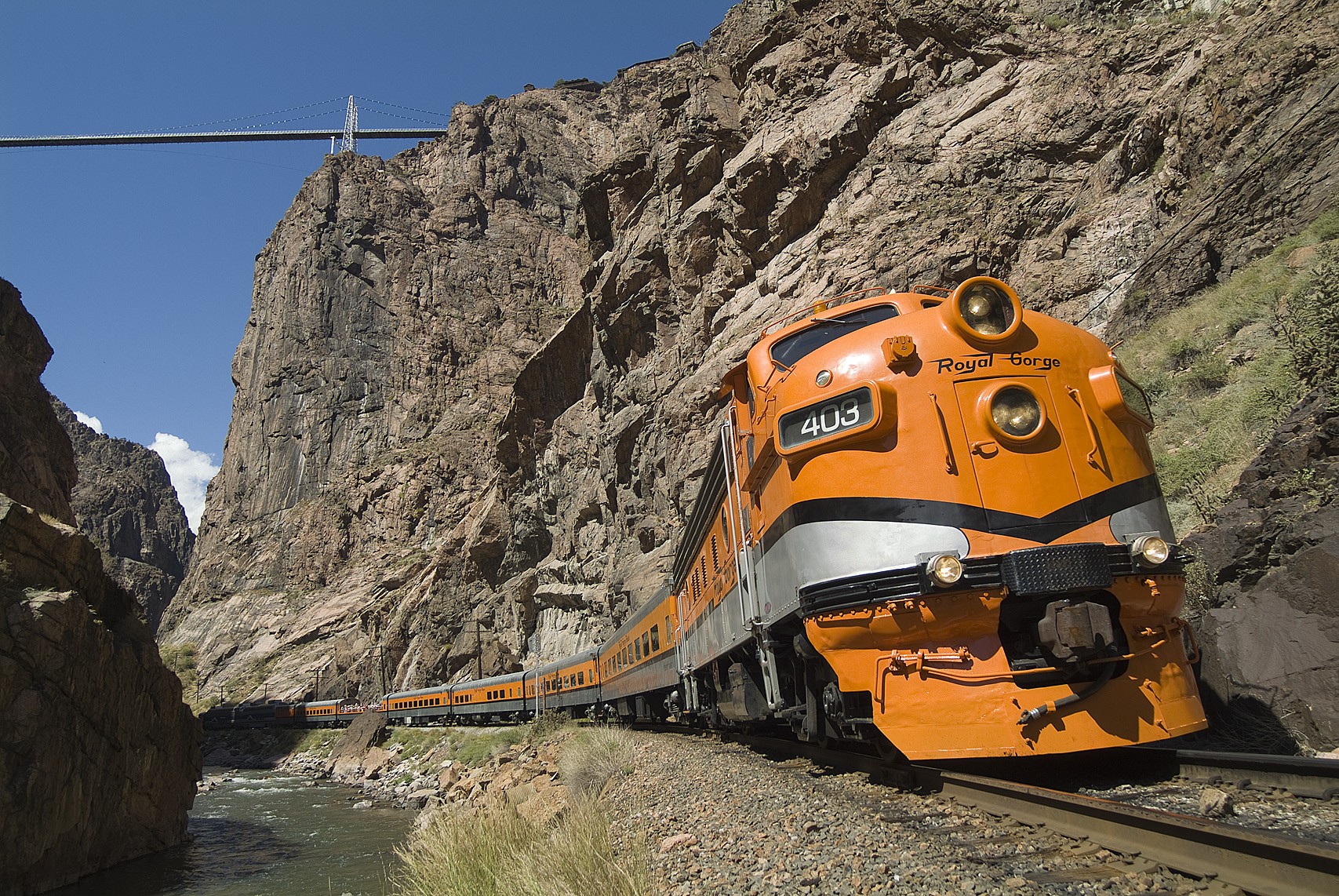 train royal gorge bridge