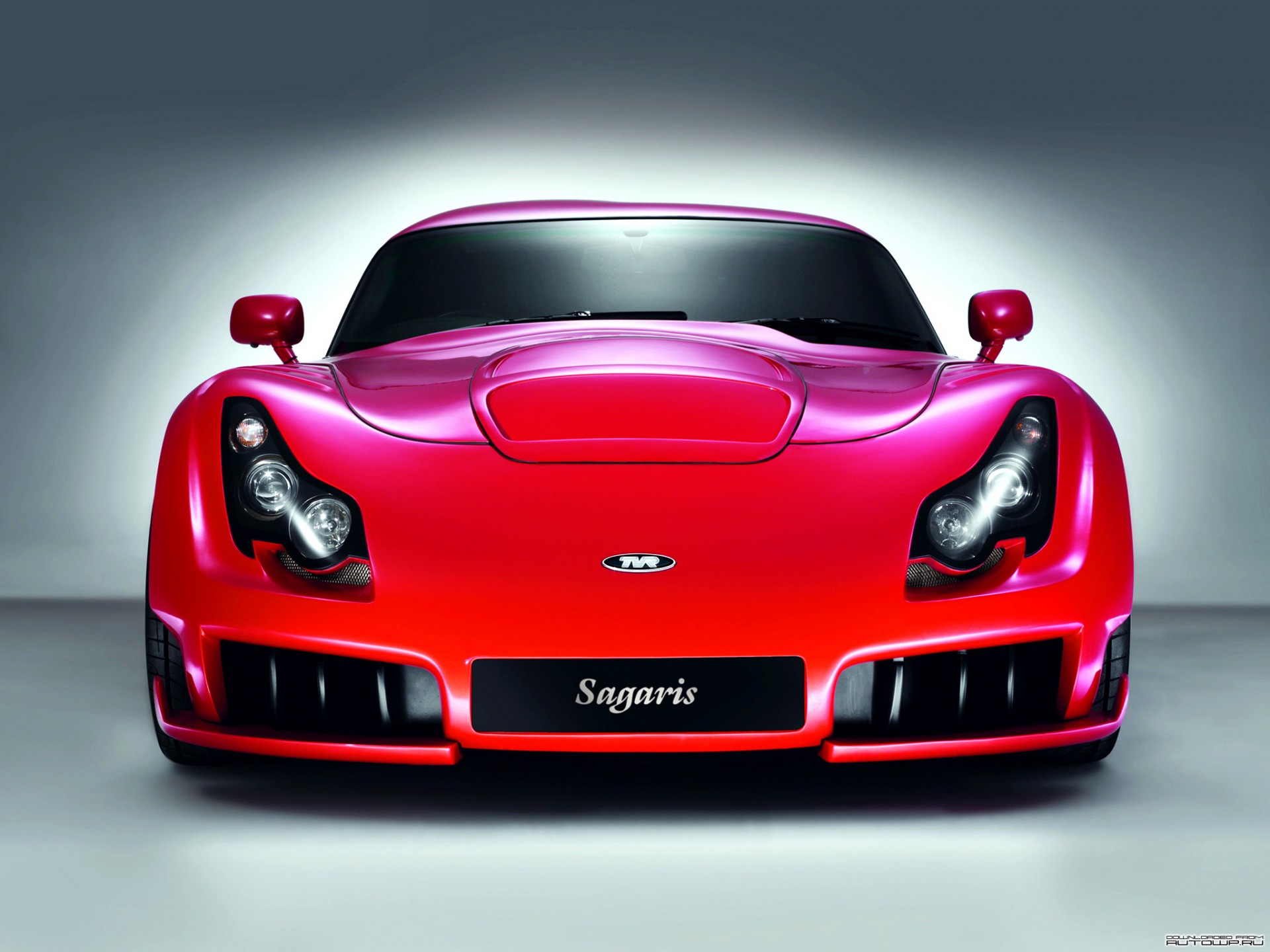 tvr sagaris rouge machine