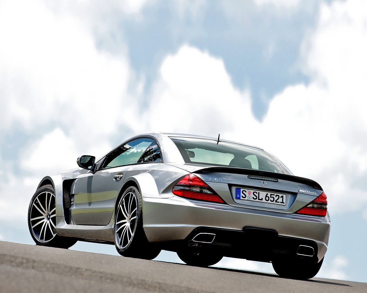 amg sl65 czarny przód