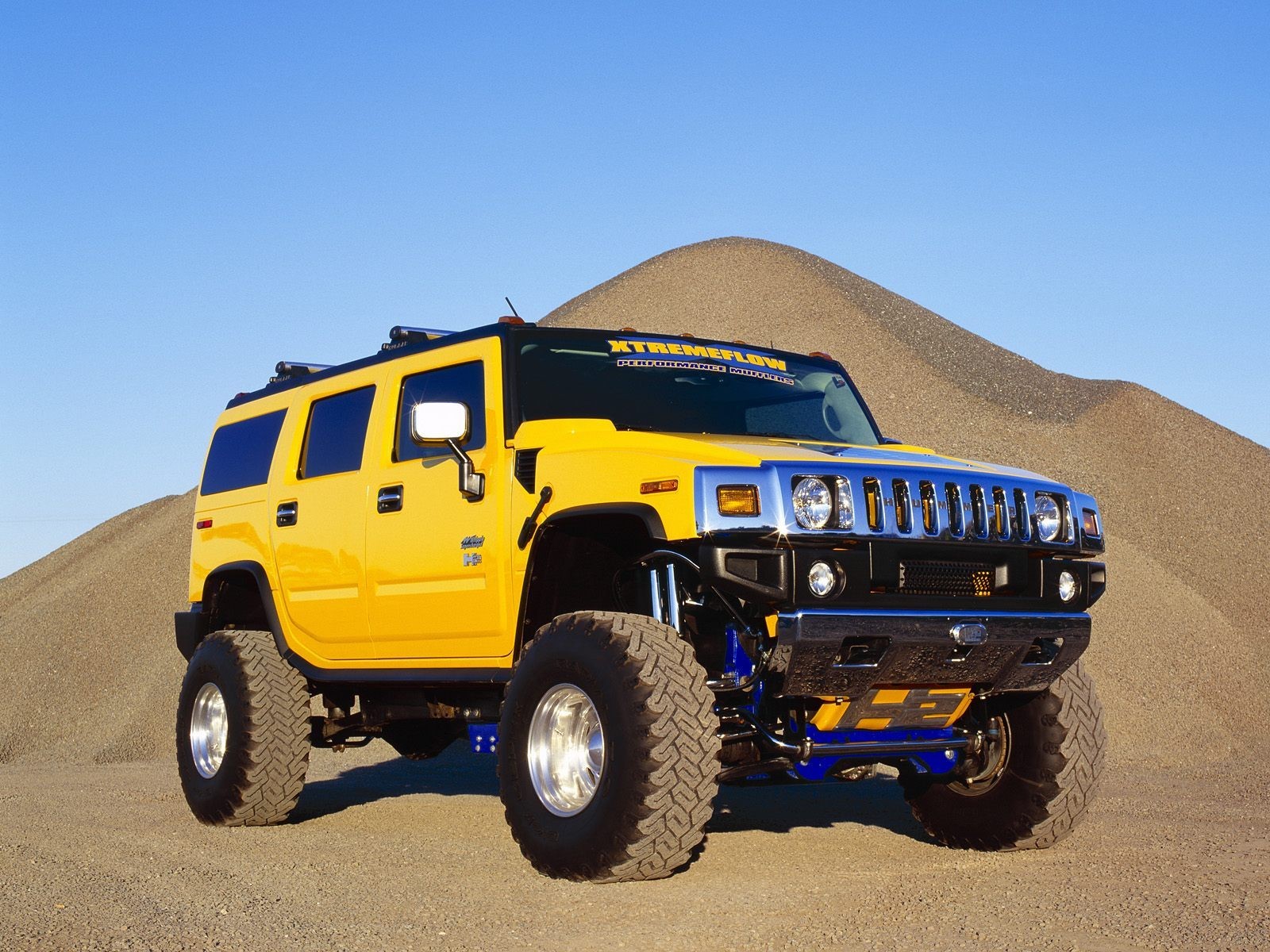 h2 hummer jaune sable