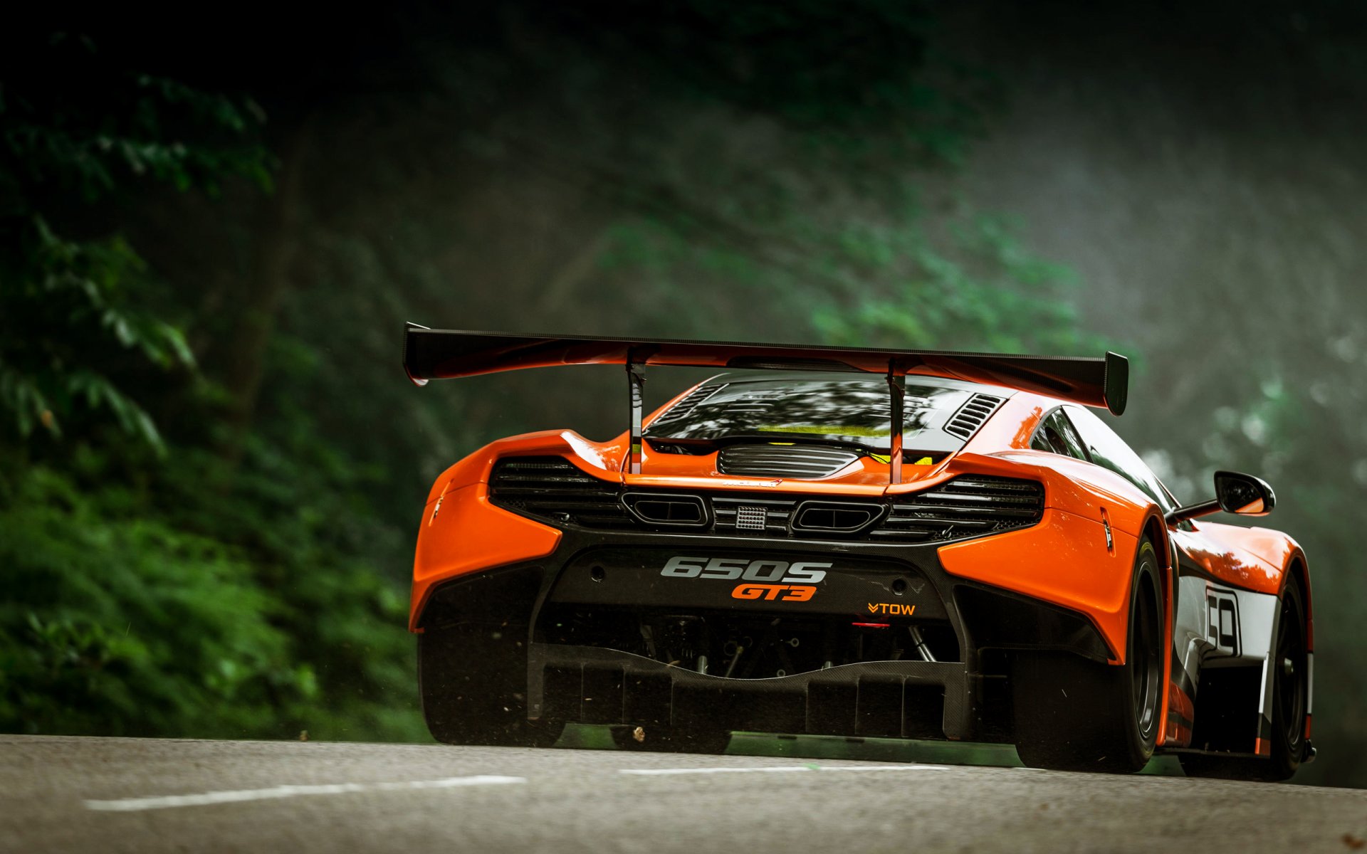 mclaren 650s gt3 sports car car supercar rear view wing orange