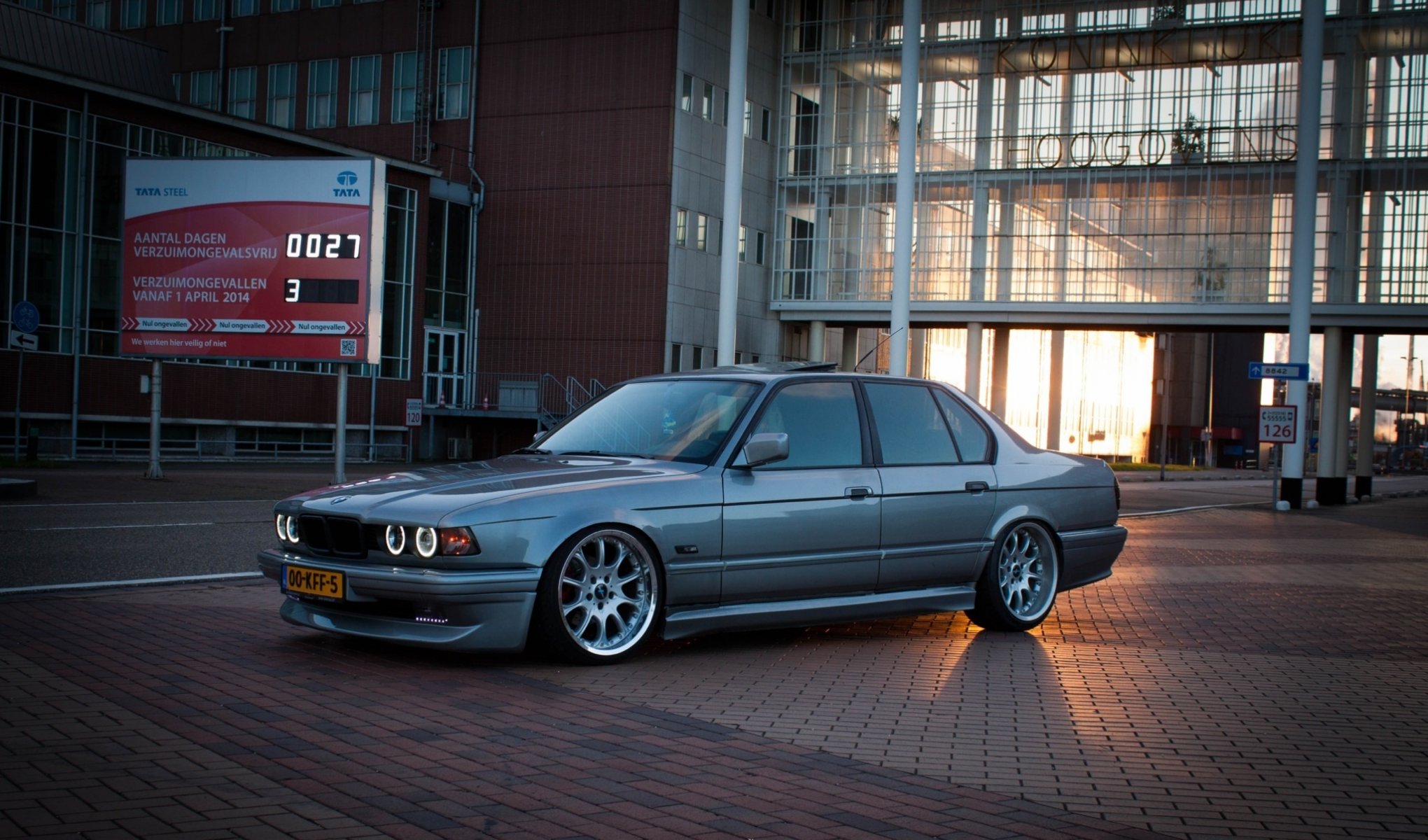 bmw e32 tuning bmw wheels rollers headlights classic old school