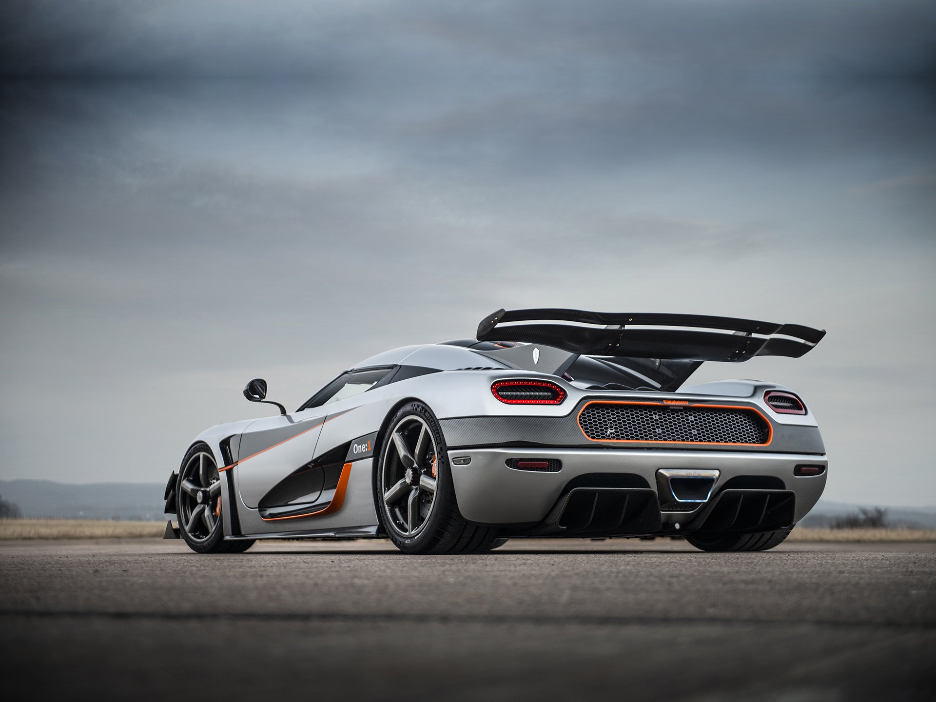 koenigsegg agera one supercar