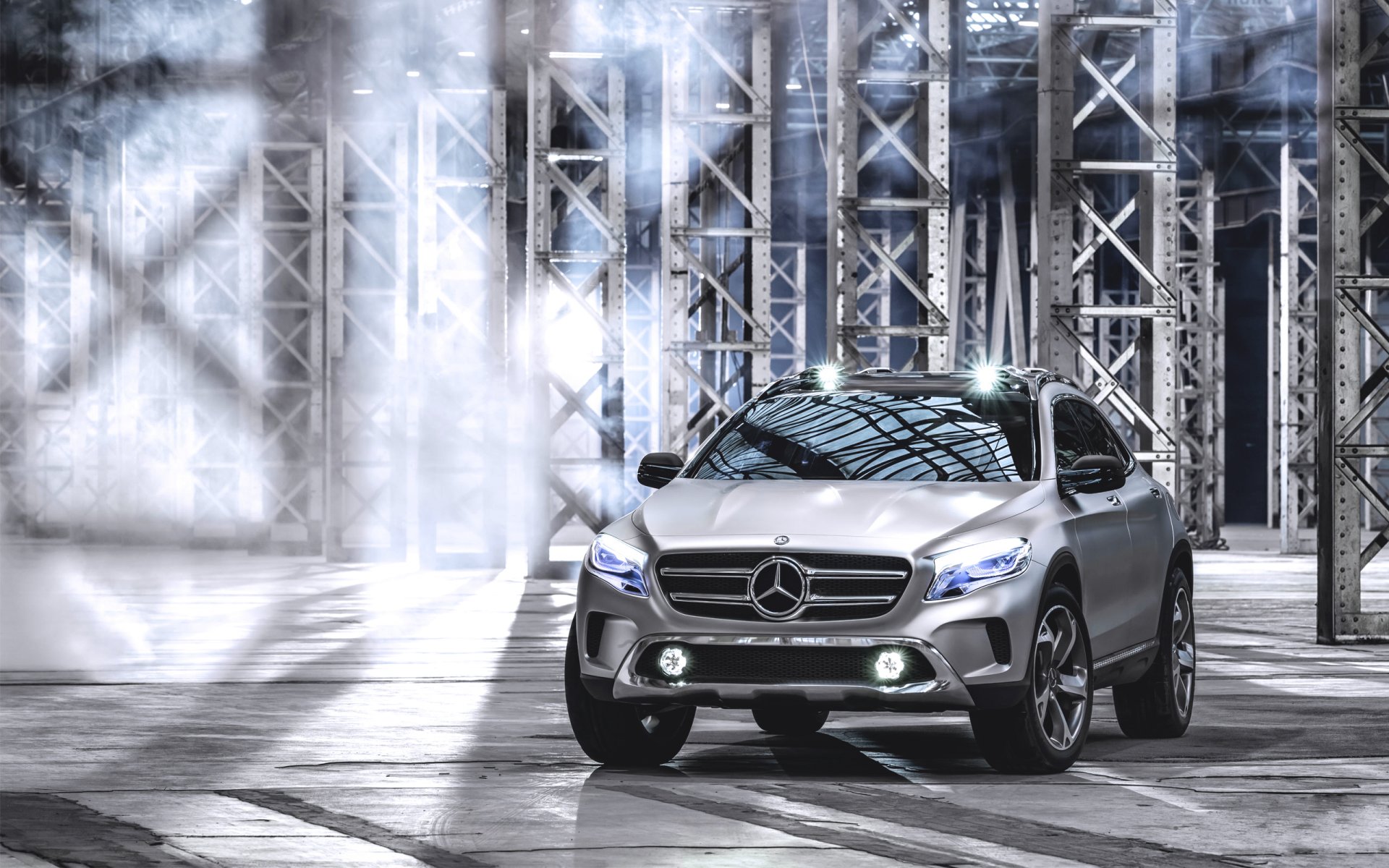 mercedes benz gla concept avant phares capot prémisse logo gris argent auto