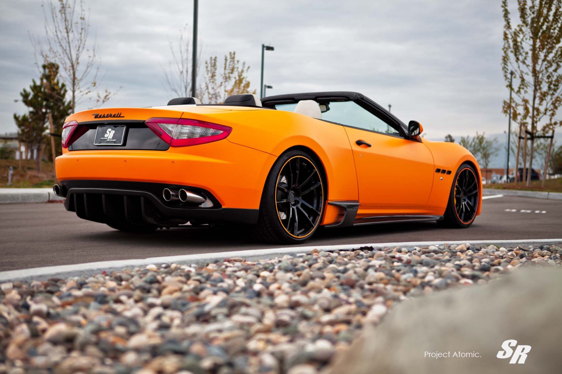 r auto group maserati gran turismo convertible atomic maserati v-8 orange