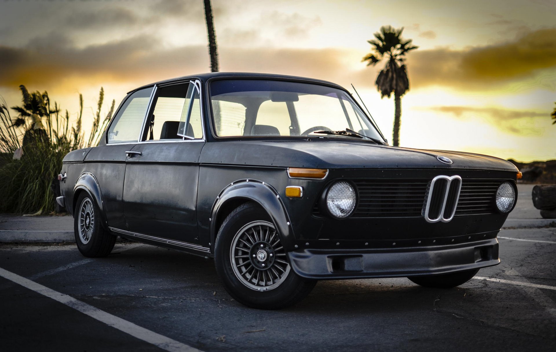 bmw 1975 2002 neue klasse bmw 2002 bmw classic vintage sunset