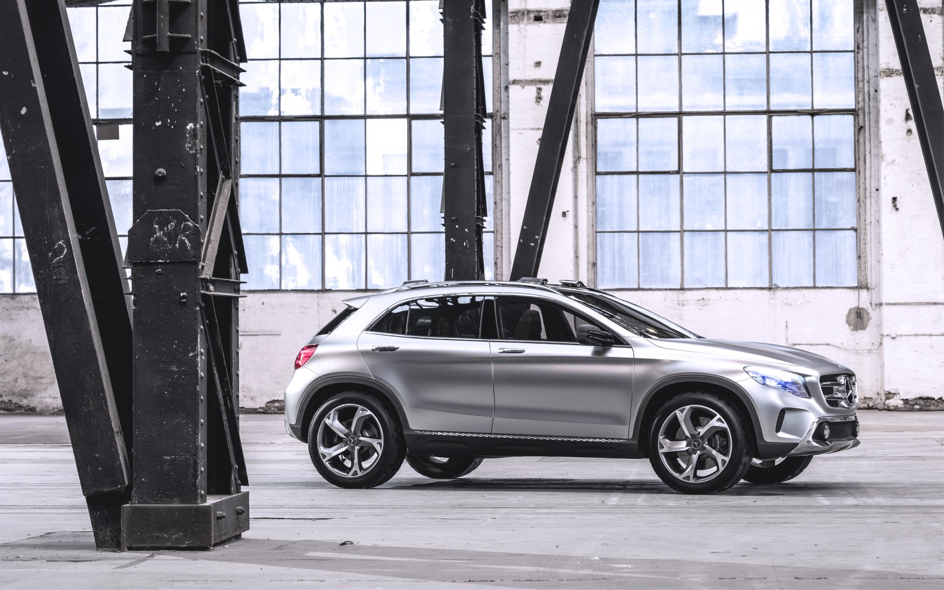 mercedes benz gla concept argent auto voiture prémisse vue latérale jeep gris