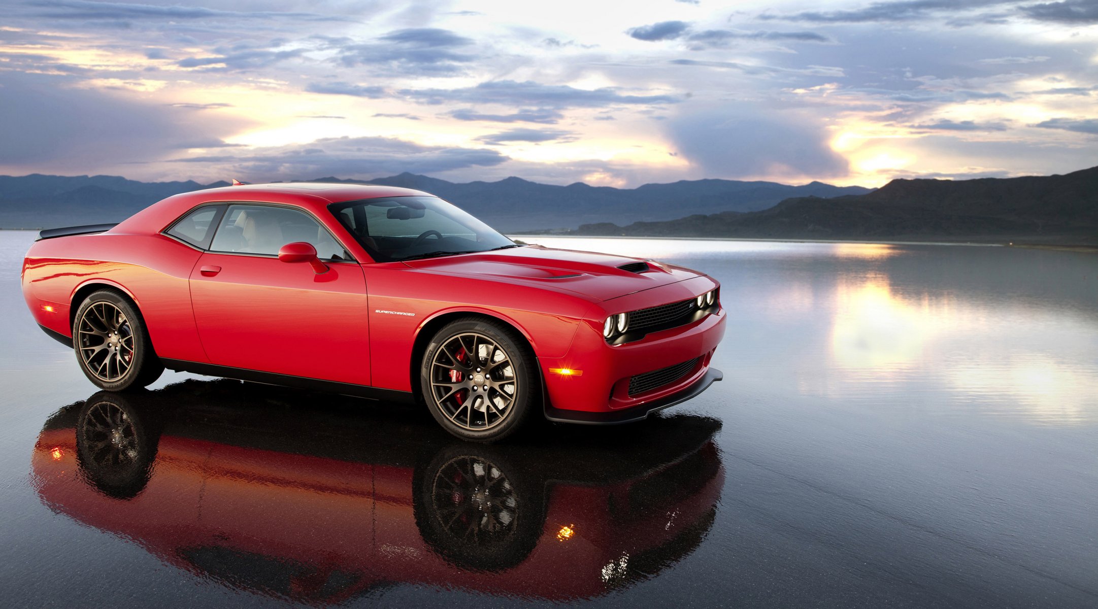 dodge challenger sto hellcat