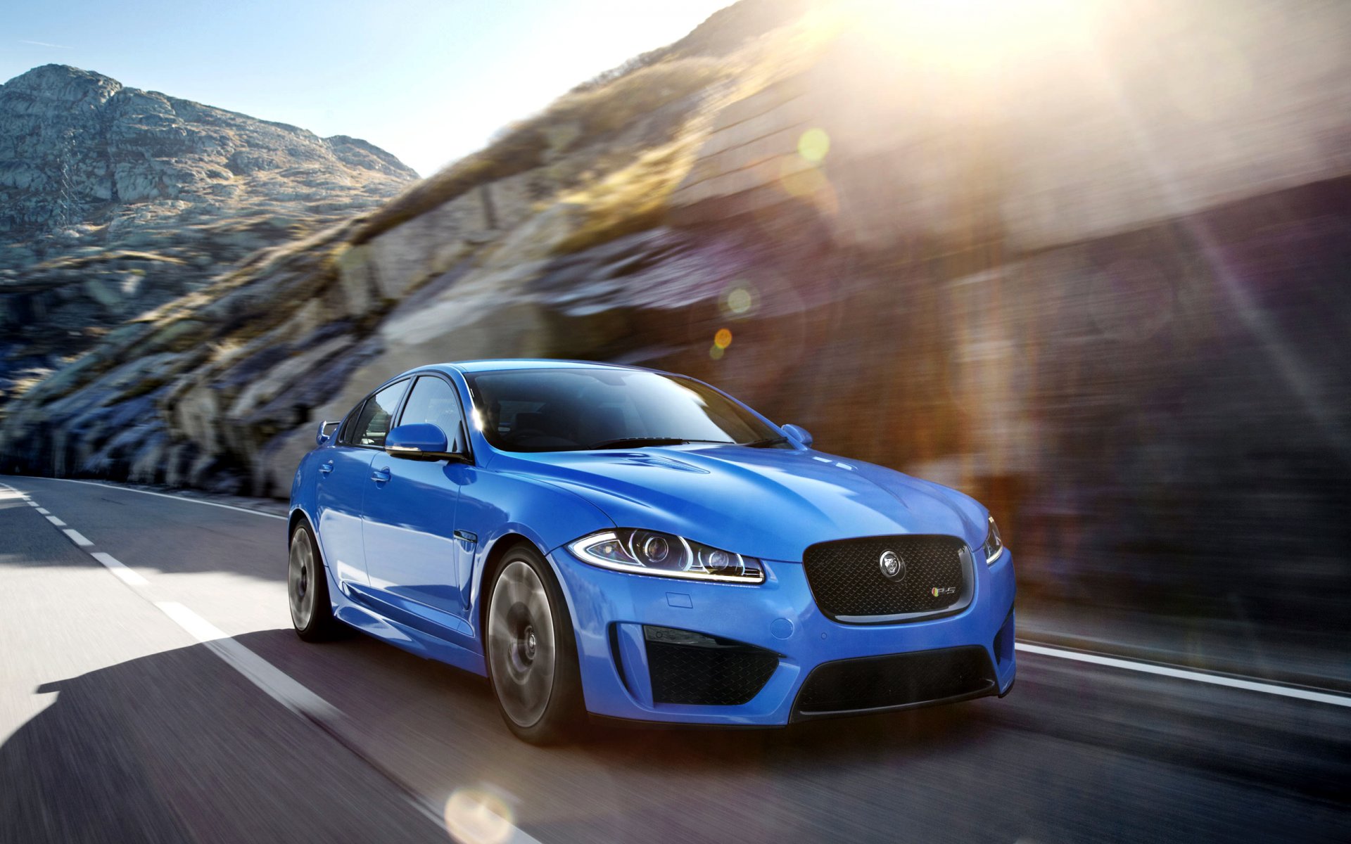 jaguar xfr-s авто ягуар машина седан синий передок блик