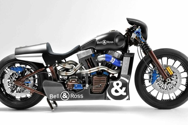 Moto harley nera elegante