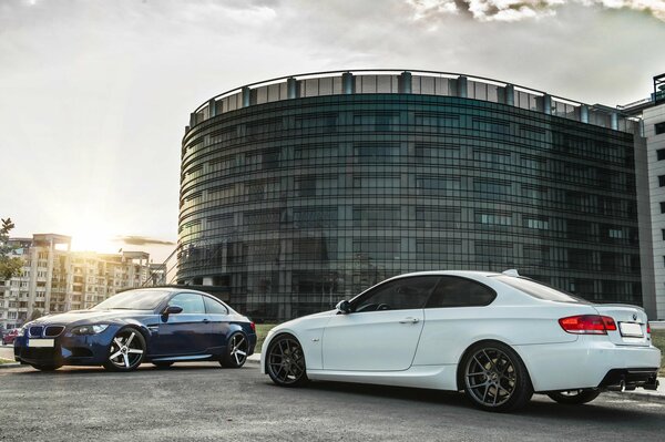 Bmw M3 bianco e blu colori vittoria