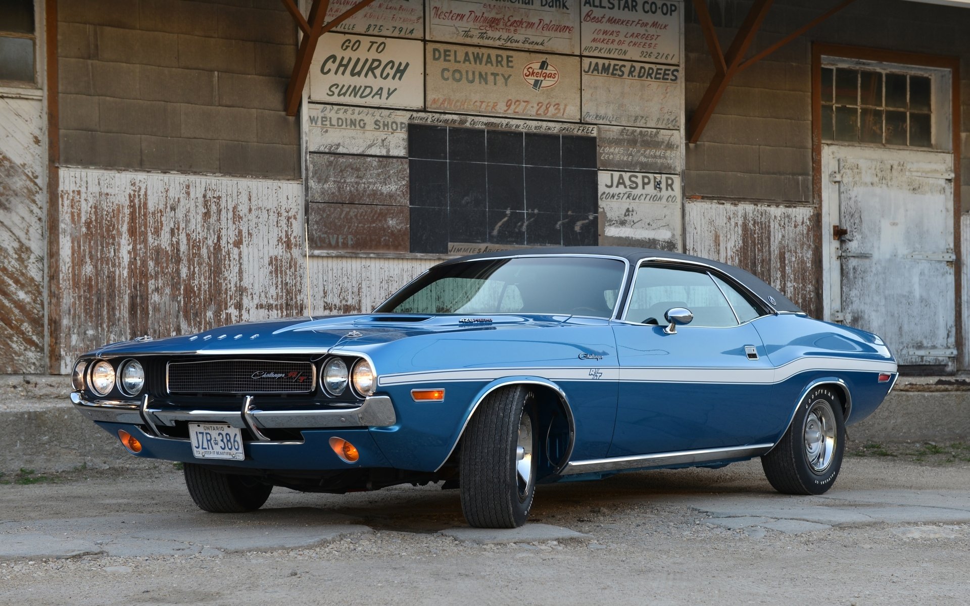 dodge challenger rt se hemi dodge challenger muscle car muscle car background