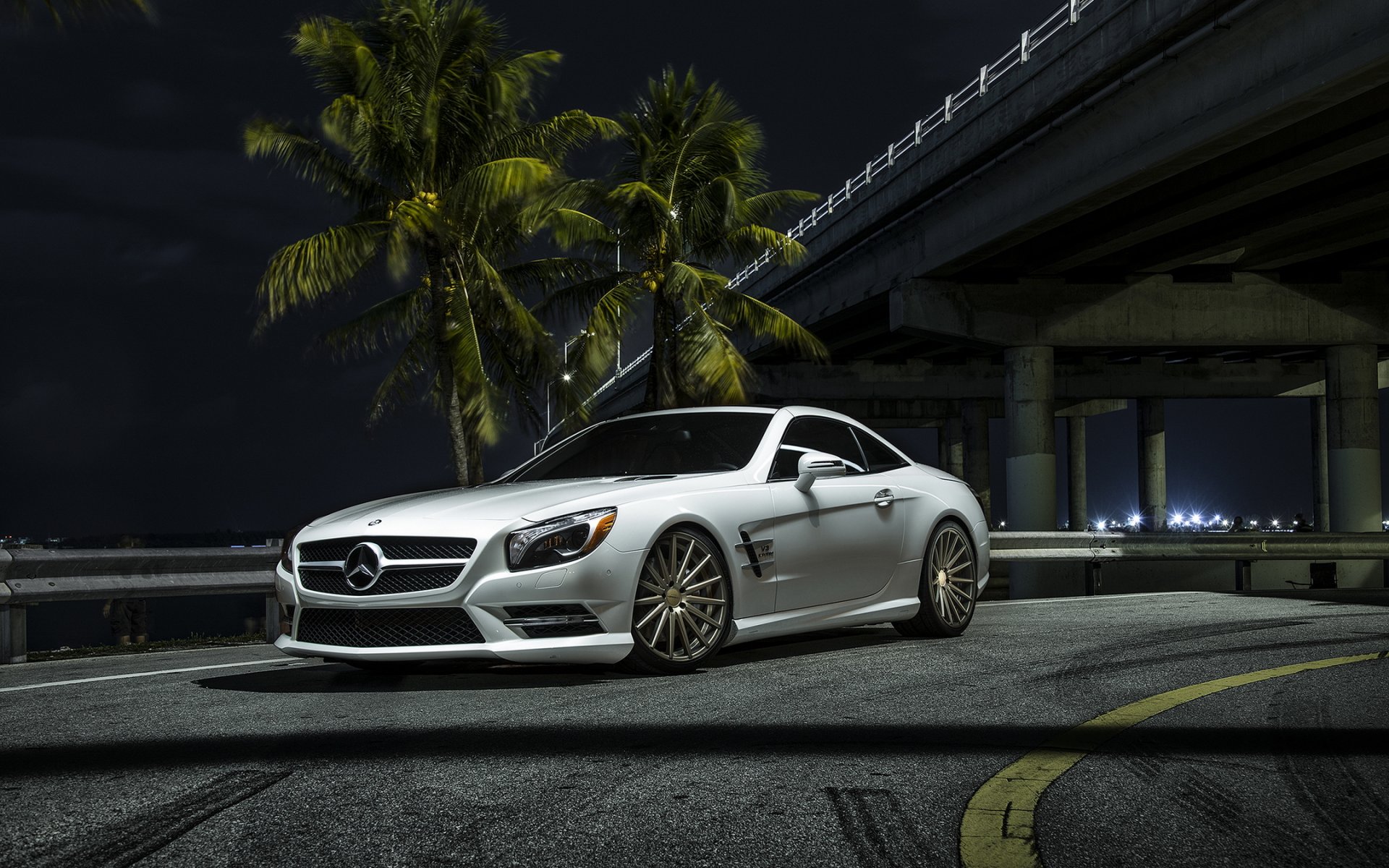 mercedes sl550 car white palm