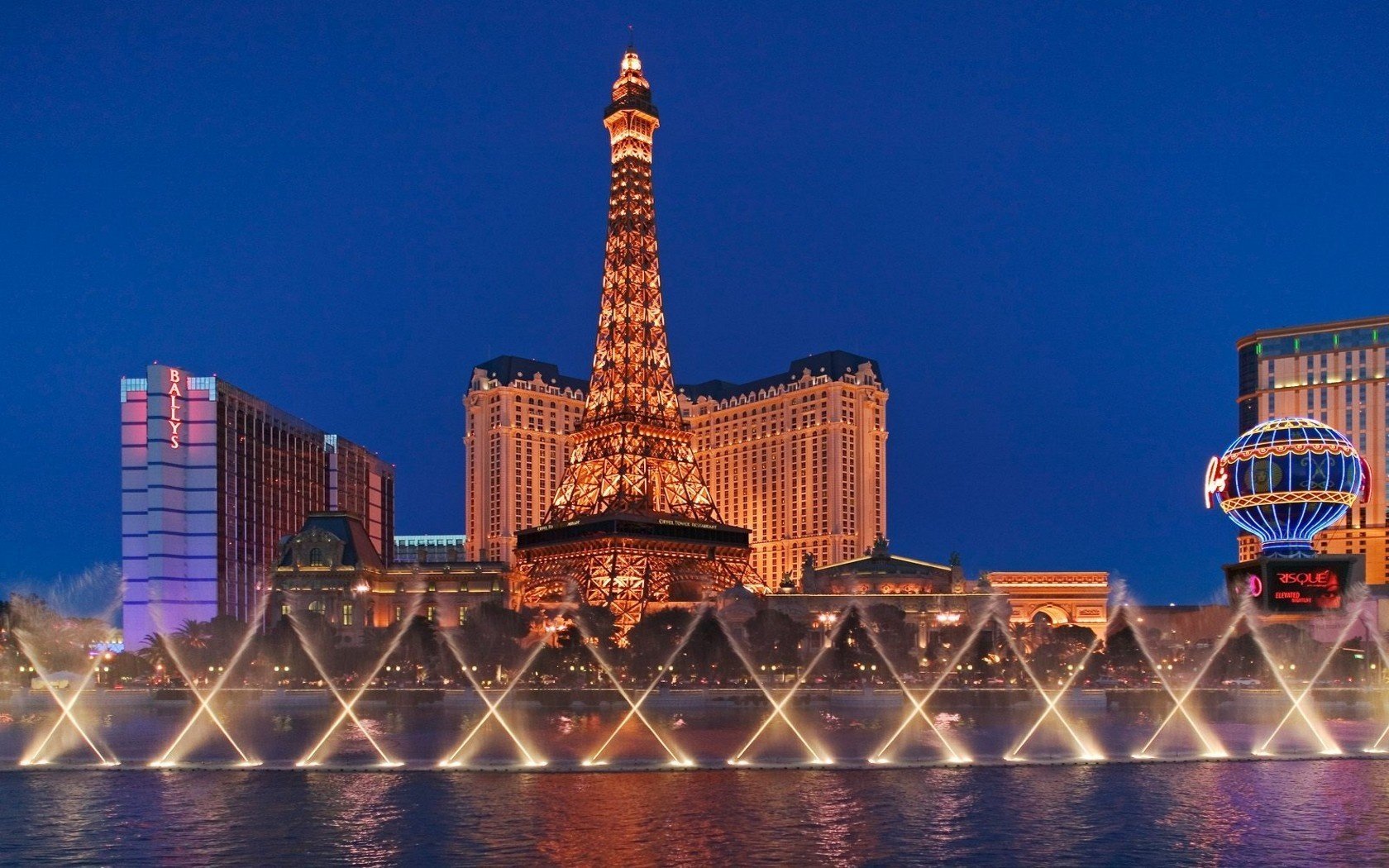 miasto noc las vegas fontanny