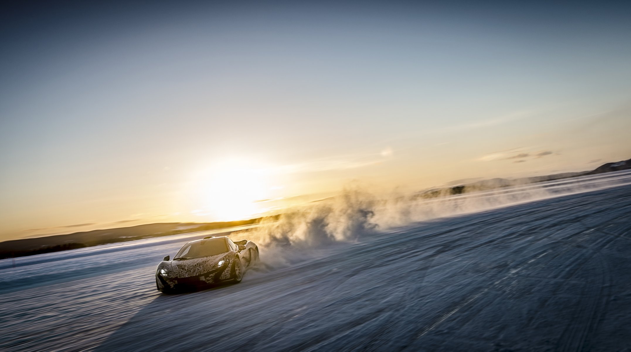 mclaren p1 mclaren p1 superdeportivo velocidad nieve