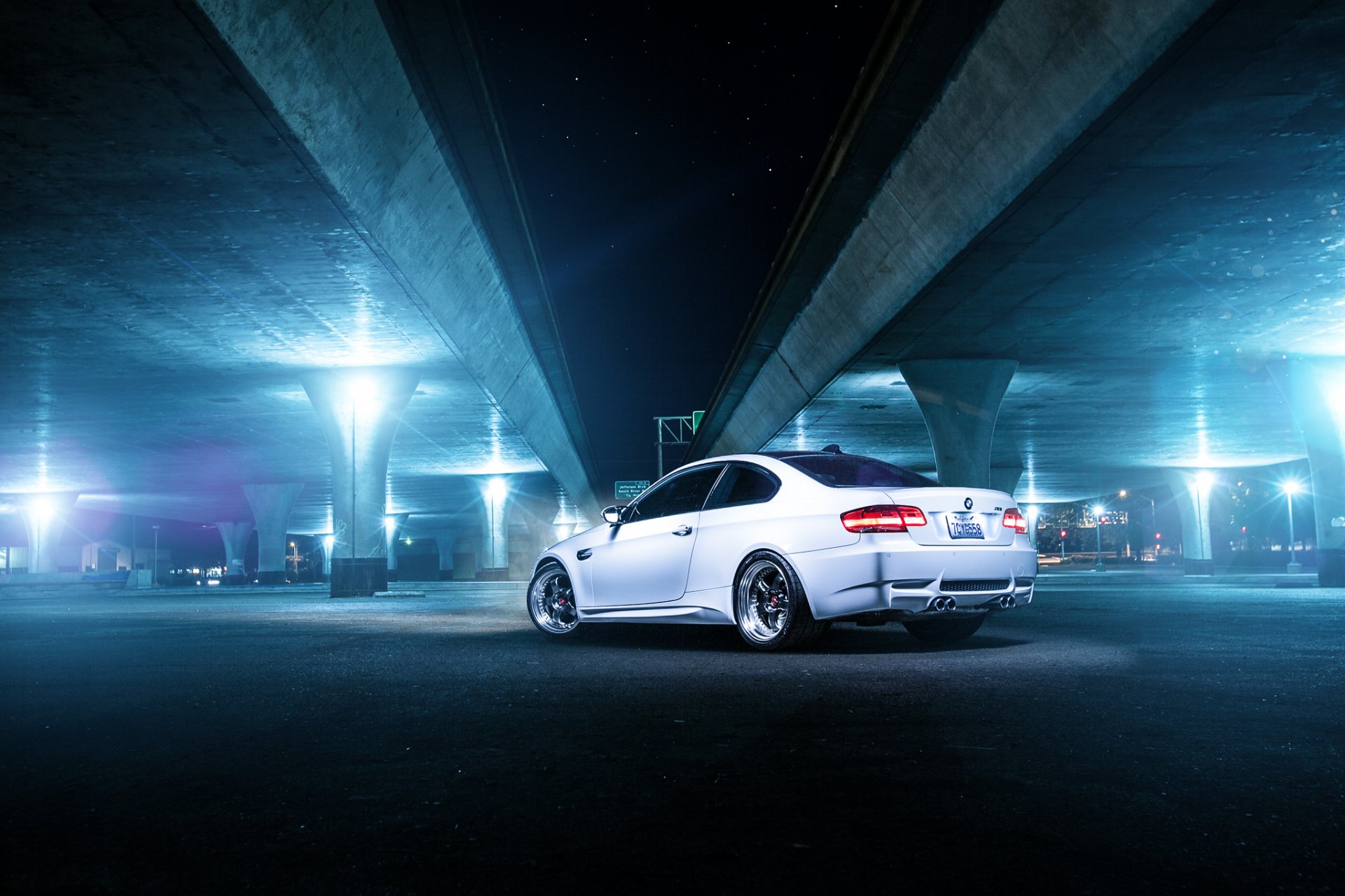 bmw m3 e92 white rear bmw bridge