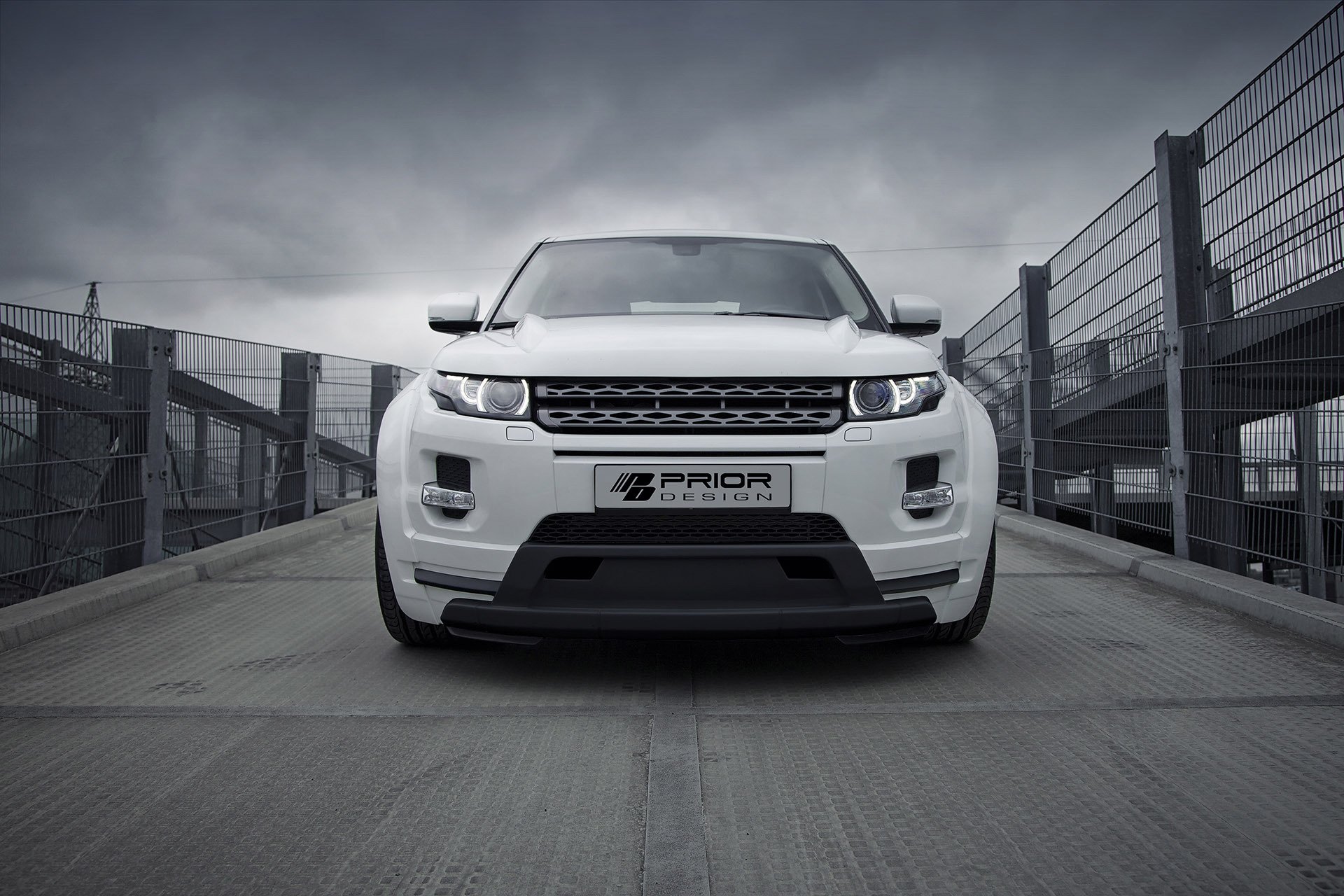 avant-conception land rover range rover evoque pd650 avant voiture range rover