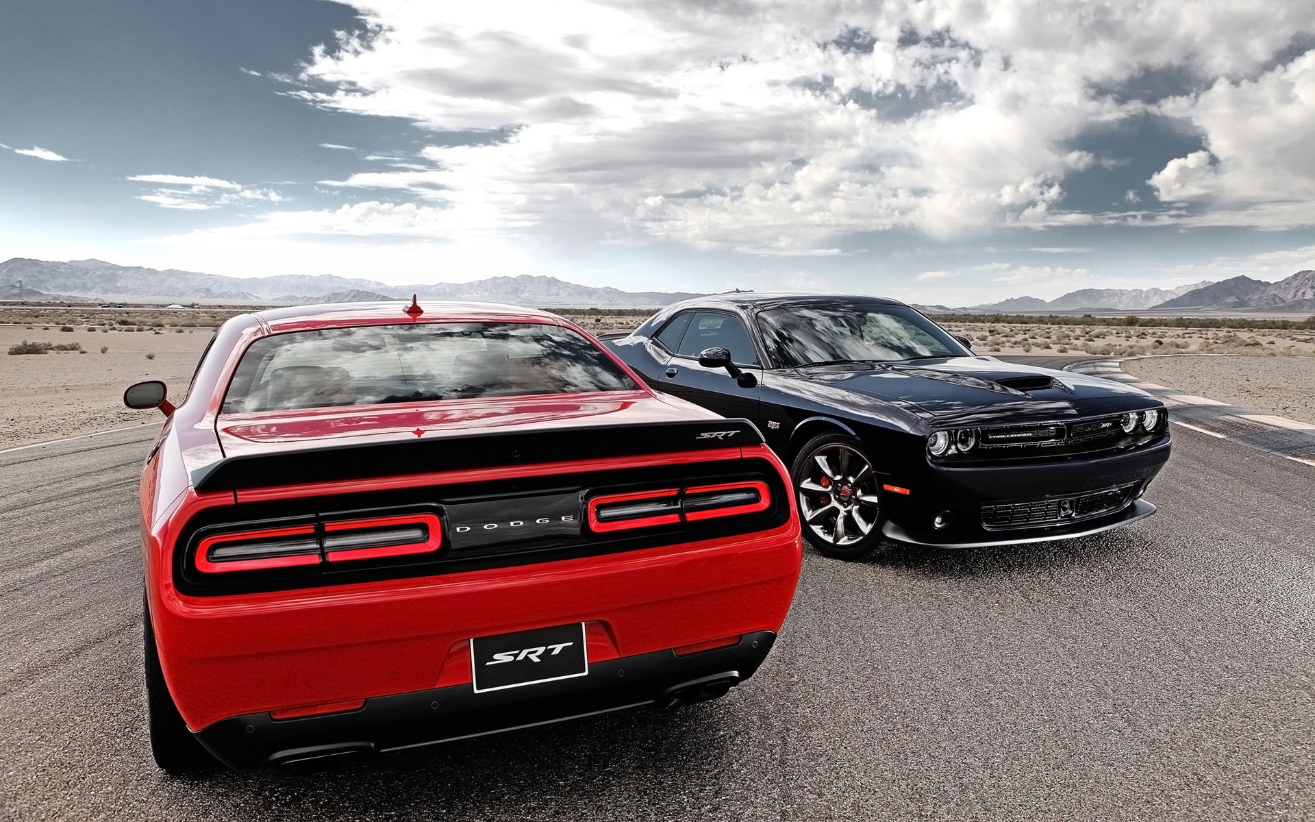 dodge challenger sto dodge celinger przód widok z tyłu muscle car muscle car czerwony droga niebo chmury