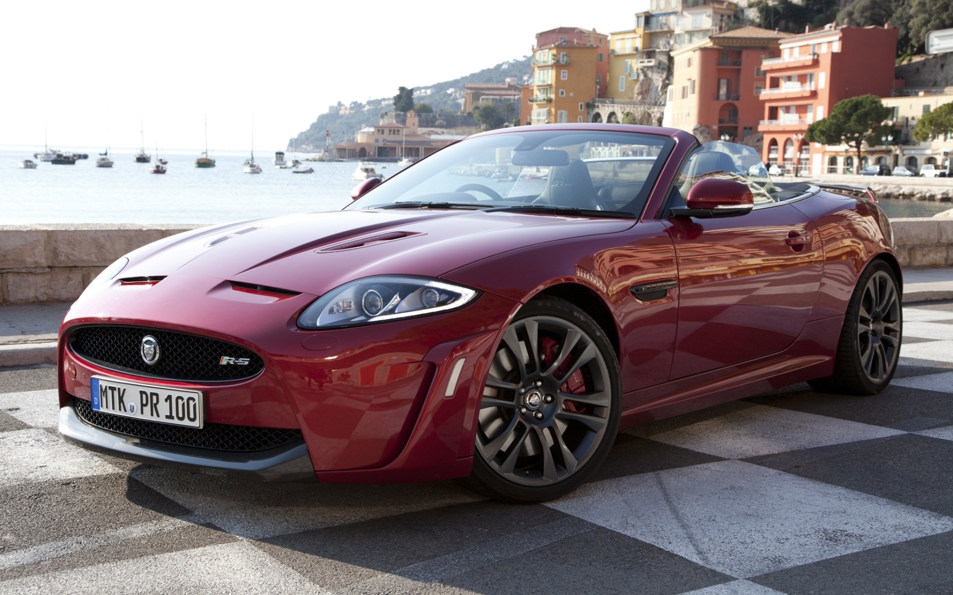 jaguar xkr-s cabriolet jaguar rouge supercar avant côte yachts maisons