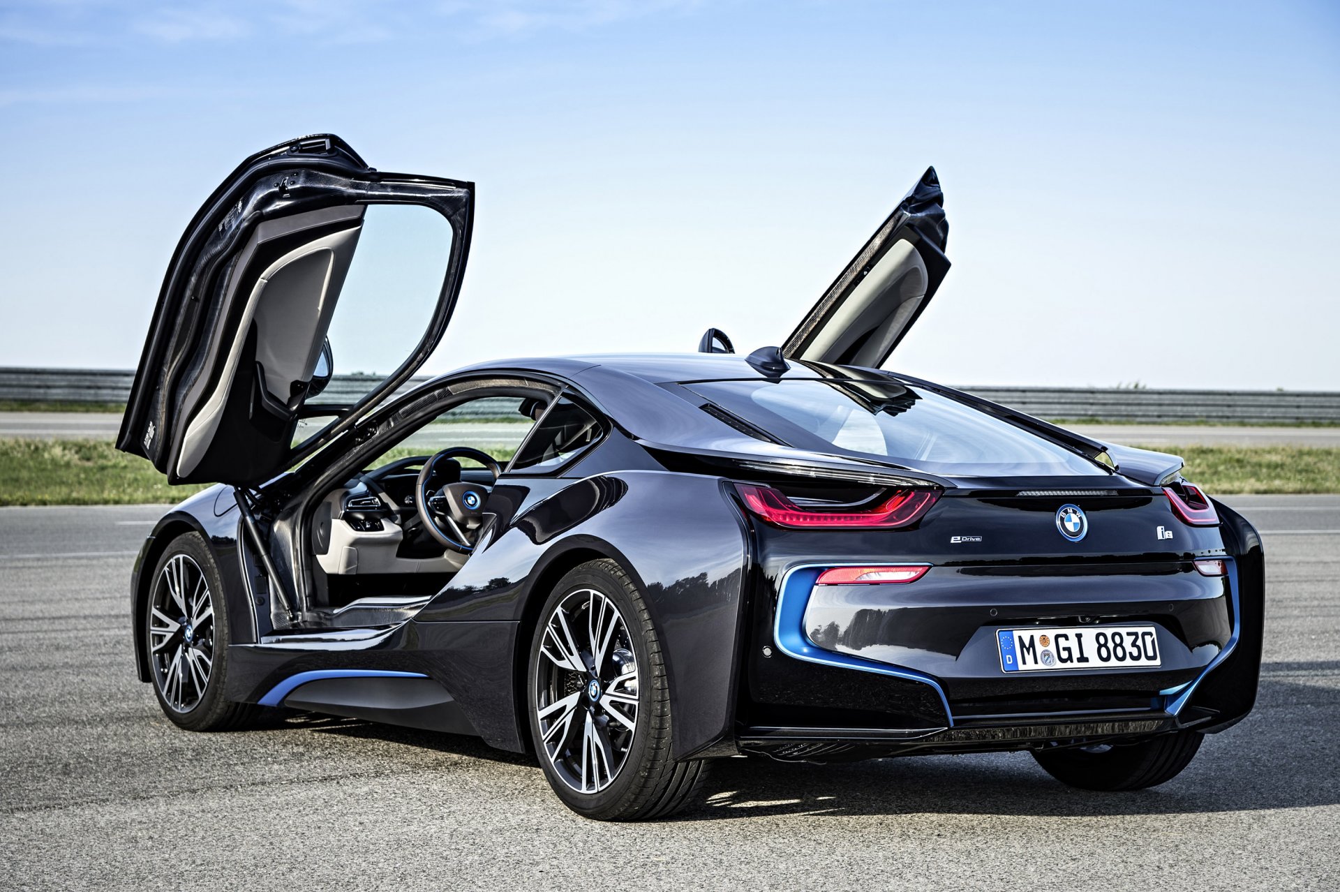 bmw i8 2014 negro atrás puertas lambo futuro cielo carretera