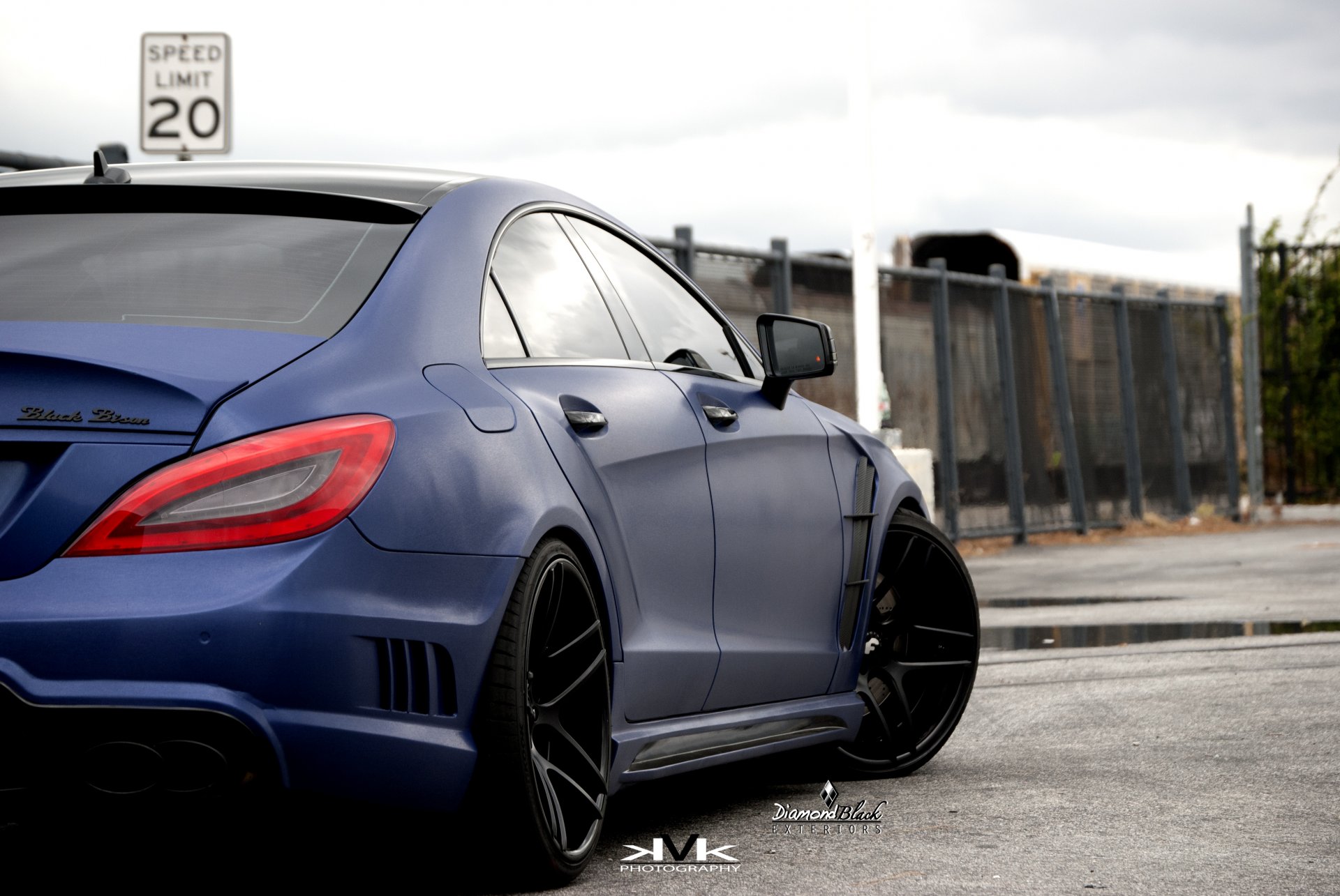 mercedes cls wald czarny bizon bizon mercedes tuning