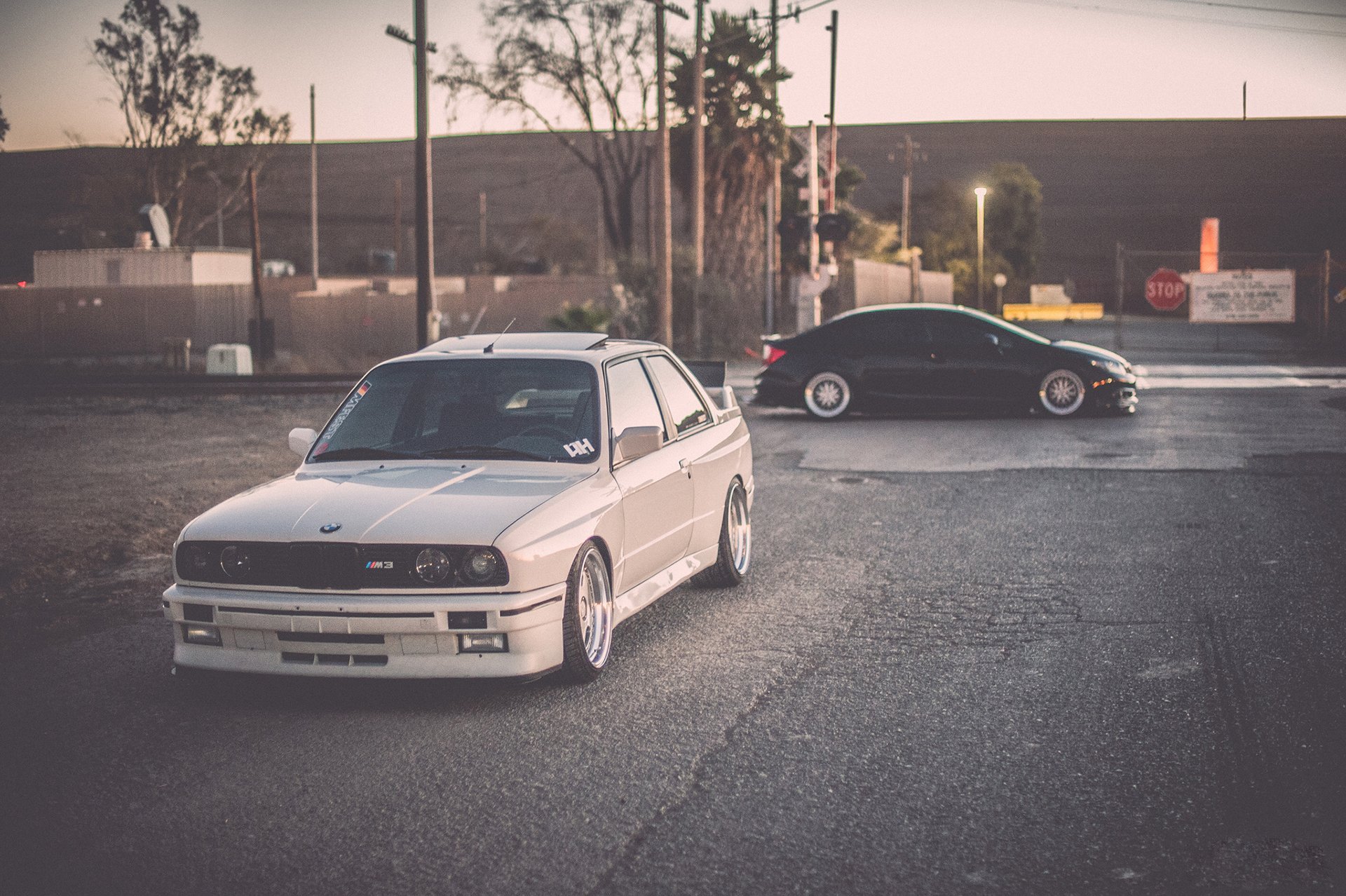 bmw e30 m3 tuning weiß position
