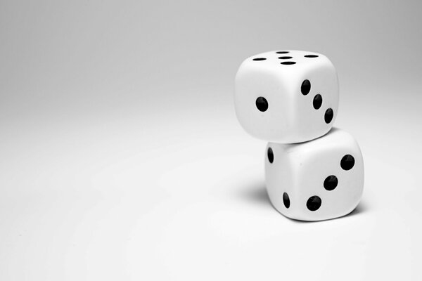 Spielwürfel doppelter Dreier
