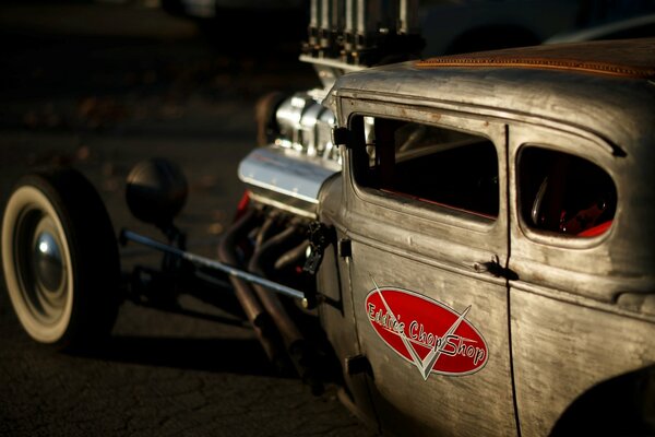 Collectible classic cars. Beautiful photos of cars