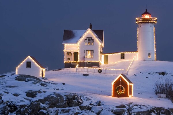 New Year s house, New Year s atmosphere