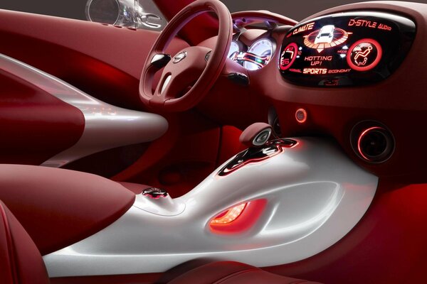 Interni rossi della concept car Nissan Gazana all interno