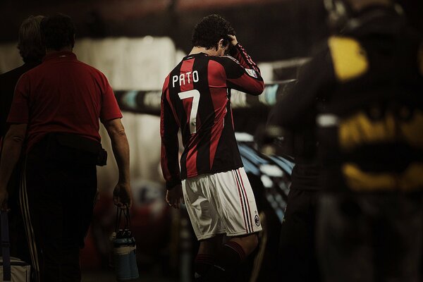 The Lost Look of pato milan