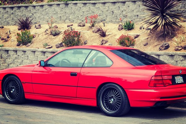 Roter BMW im heißen Land von 1997